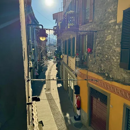 Centro Storico 3* Sarnico